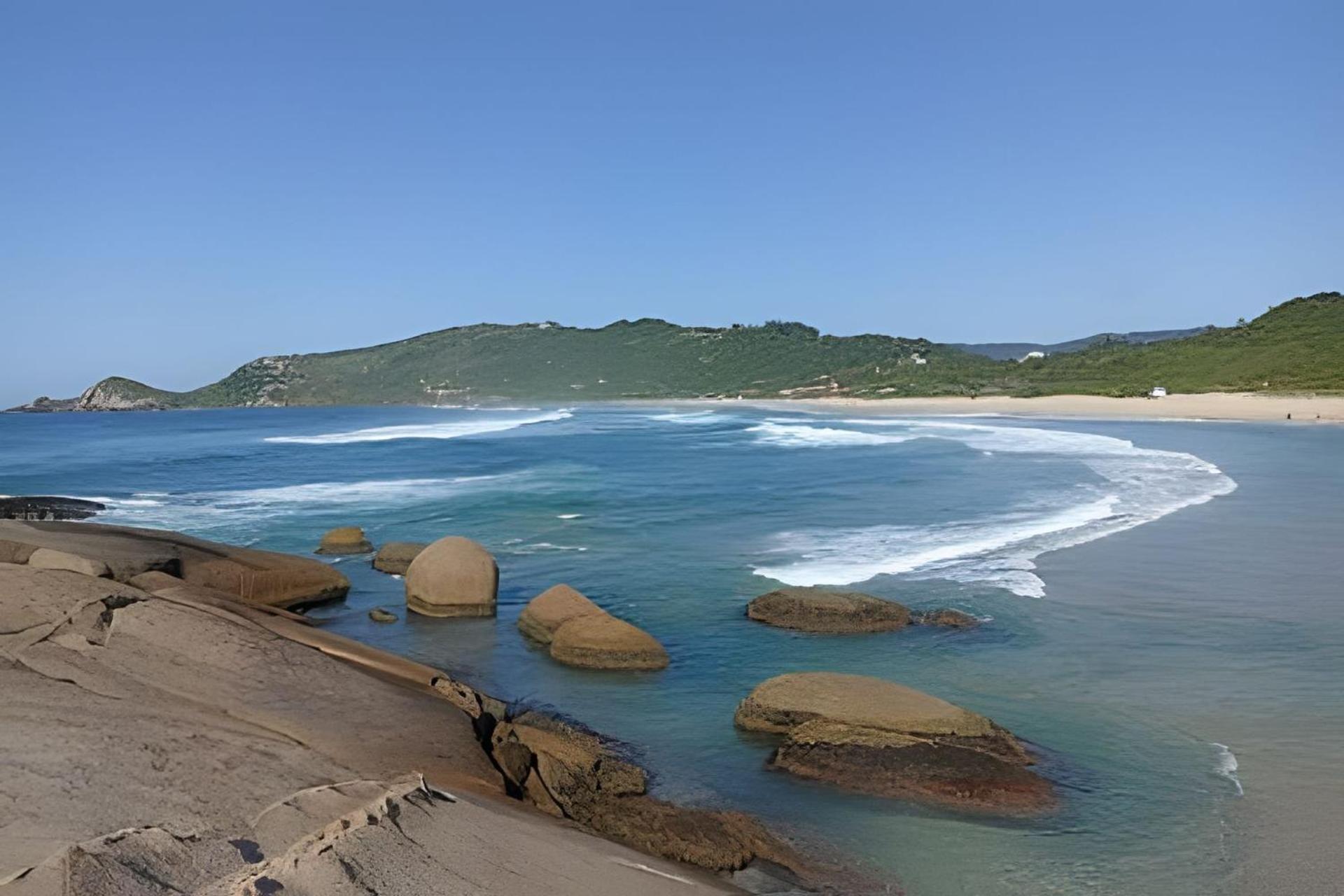 Chalé Casa Perto Melhores Praias Florianopolis, 8 Pessoas, Ar Condicionado, Tv, Wifi, Cozinha Completa, Lavanderia, *